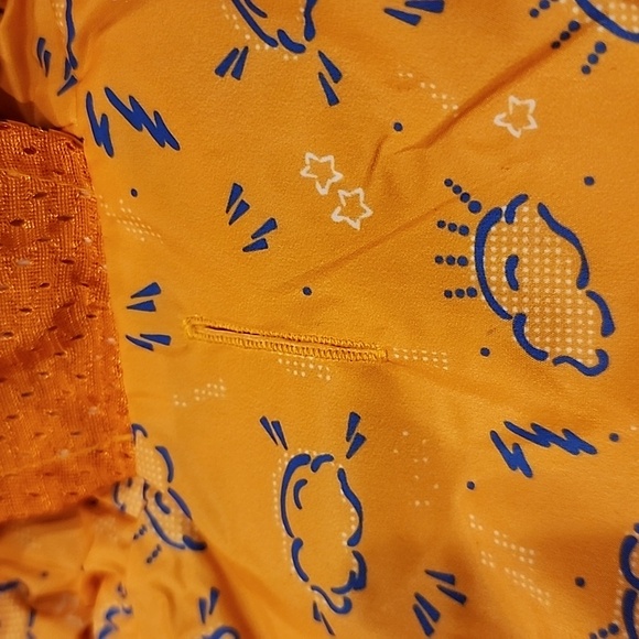 the Dodo Rainy Days Dog Raincoat, size Small - Picture 4 of 15